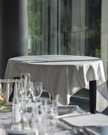 location Nappe Universelle blanche ronde